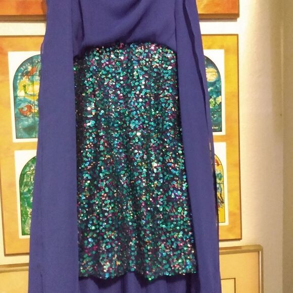 EUC HAILEY/ADRIANNA PAPELL Blue Long Back Short Front Rainbow Sequin Dress 3/4 - Picture 4 of 15